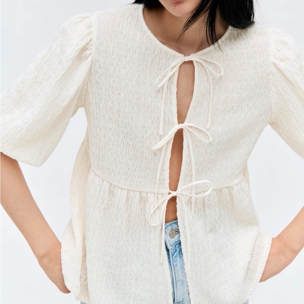 Elegant Cream Tie-Front Peplum Top